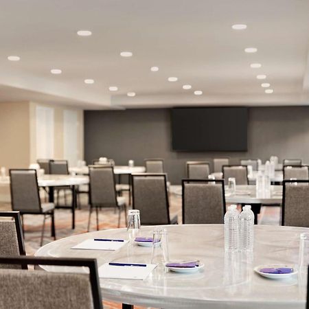 Hotel Doubletree By Hilton Columbus Dublin Exterior foto