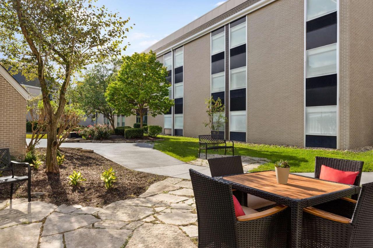 Hotel Doubletree By Hilton Columbus Dublin Exterior foto